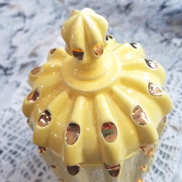 Vintage Candy Dish w/Lid - Picture 4 of 10